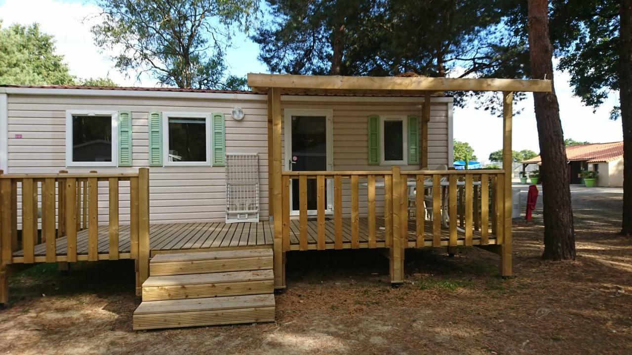 Coeur De Vendee Hotell La Boissiere-de-Montaigu Exteriör bild