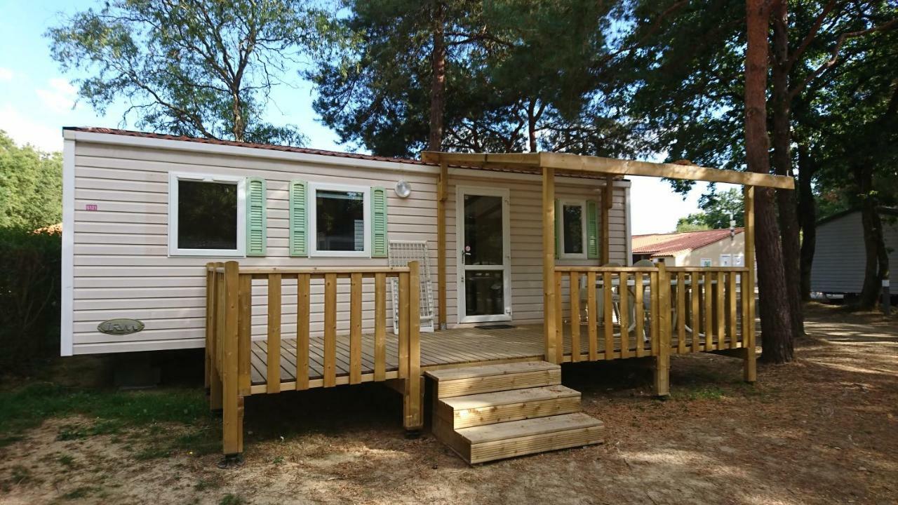 Coeur De Vendee Hotell La Boissiere-de-Montaigu Exteriör bild